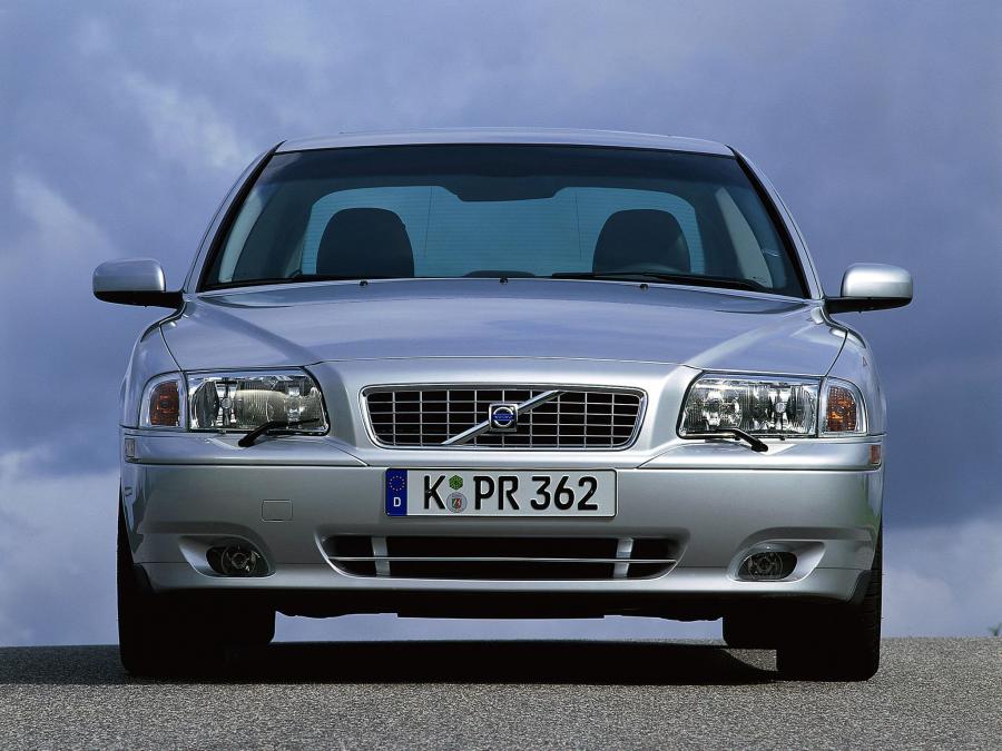  Volvo S80 2003 года  (фото 31 из 31)